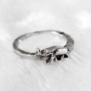 Vintage Hipster Silver Elephant Design Ring